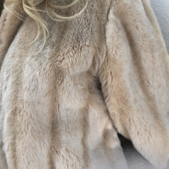 Faux mink jacket - Picture 3 of 6